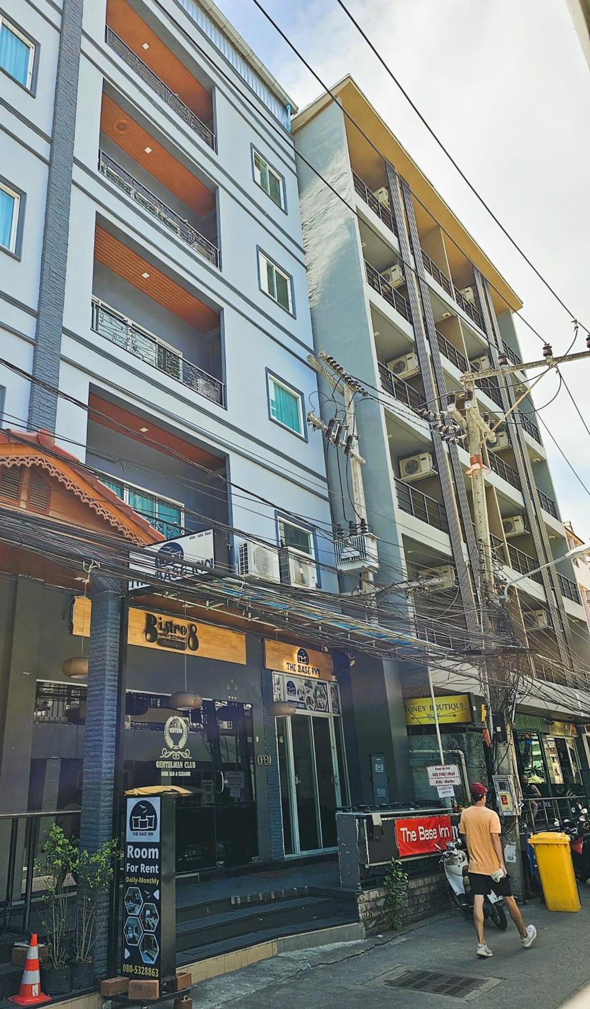 The Base Inn Pattaya Εξωτερικό φωτογραφία