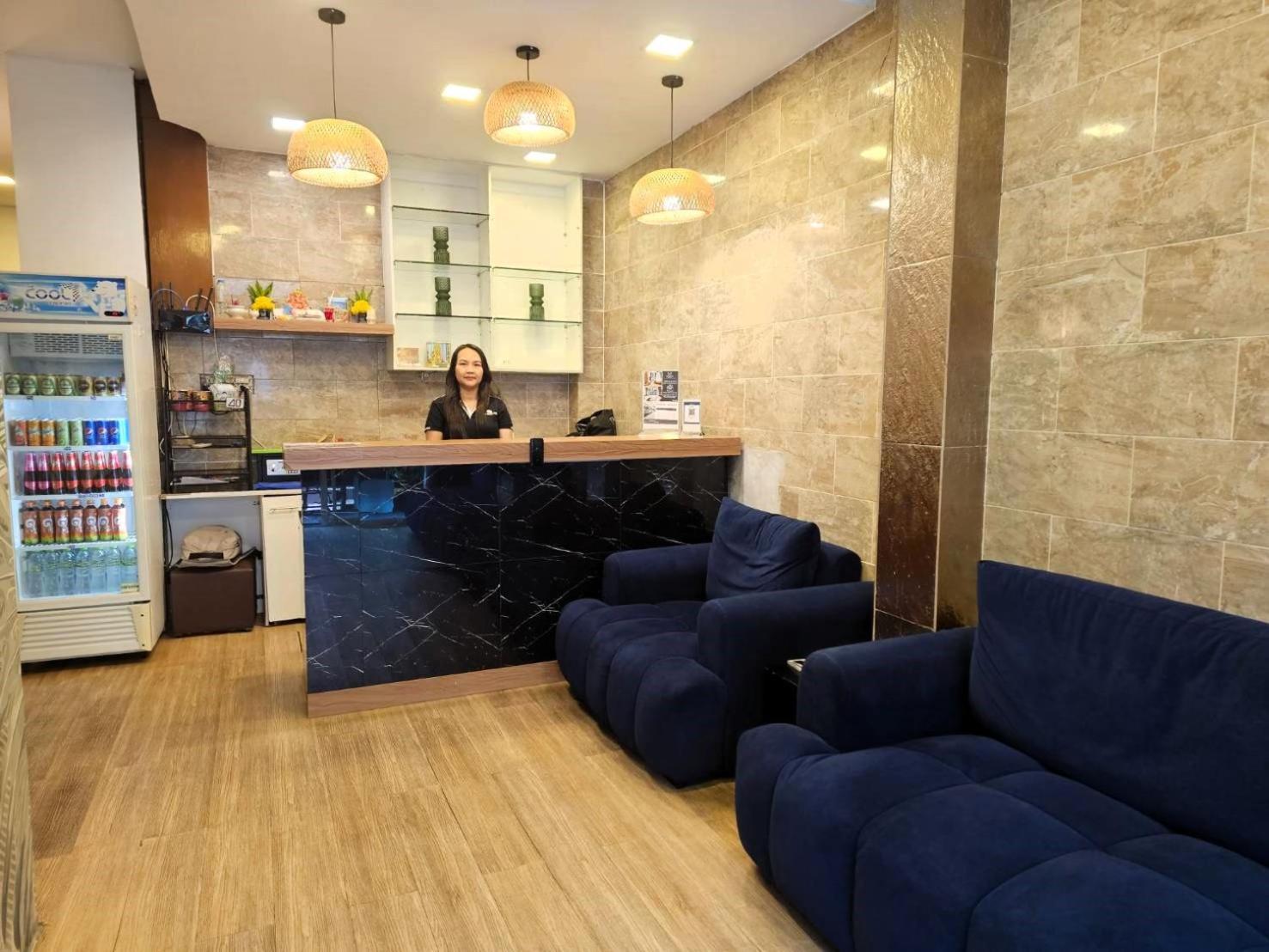 The Base Inn Pattaya Εξωτερικό φωτογραφία